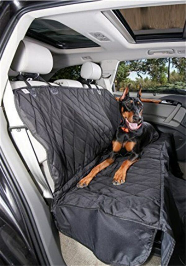 Manta para o banco de trás ou mala do veiculo quando transporta o seu cão. 1